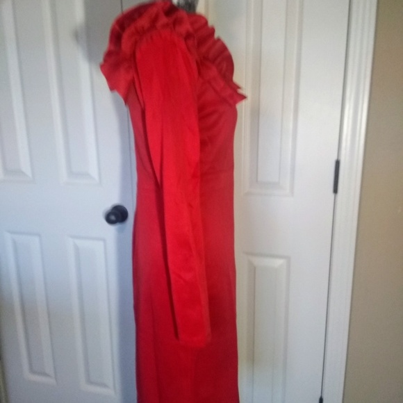 Classy Red BodyCon Dress - Picture 6 of 8